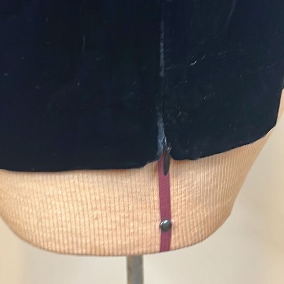 Talbots Black Velvet Blouse with Gathered Sleeves - Size Medium Petite - Picture 7 of 11